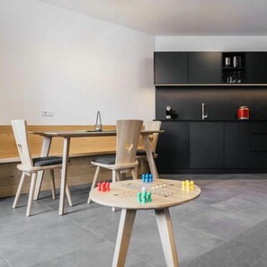 Classic-lejlighed - balkon - bjergudsigt | Opholdsområde | Tv