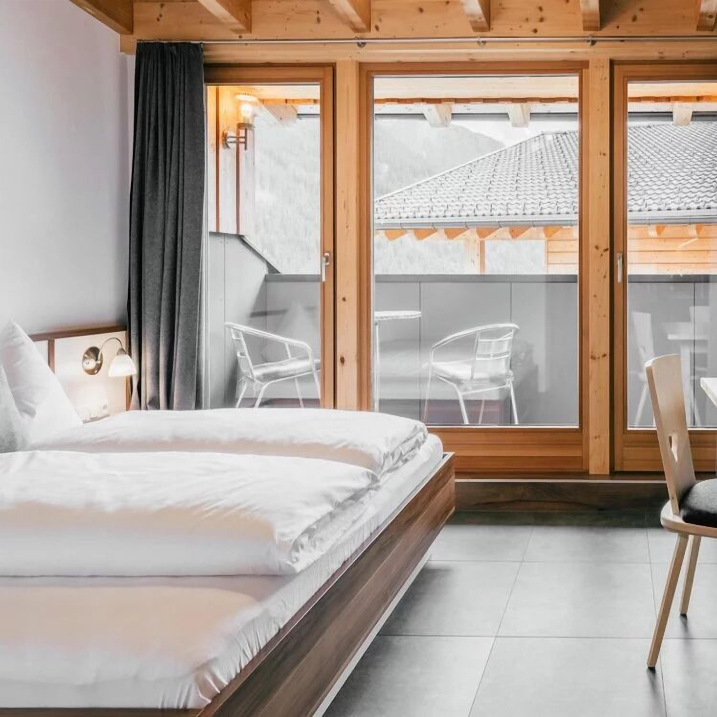 In-room safe, desk, laptop workspace, blackout drapes