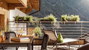 Studio Familial, balcon, vue montagne | Coin séjour