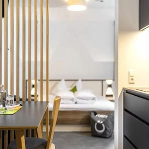 Family Studio, Balcony, Mountain View