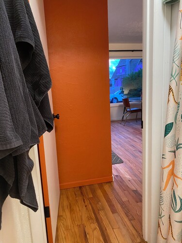 Unique Mid-Century Studio