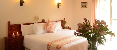 In-room safe, free WiFi