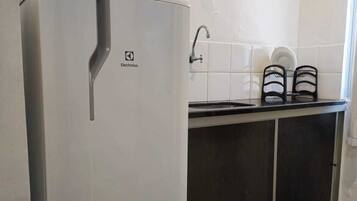 Quarto casal, várias camas | Wi-Fi de cortesia