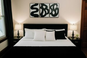 7 bedrooms, iron/ironing board, WiFi, bed sheets