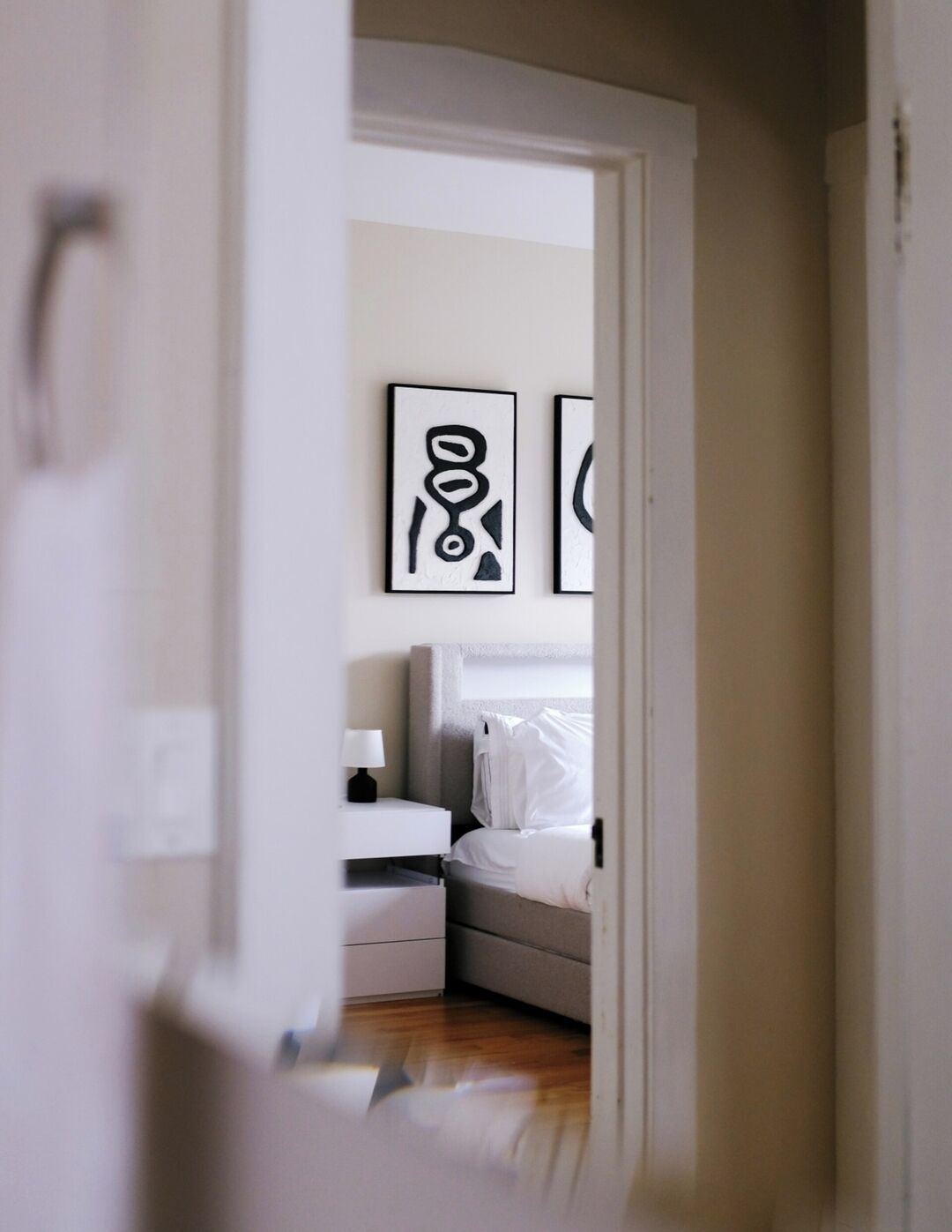 6 bedrooms, iron/ironing board, travel cot, WiFi