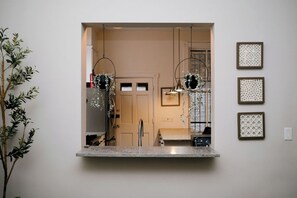 Interior - 4 BR • Theater Room • Gym • Walk to Lincoln Park! (Chicago)