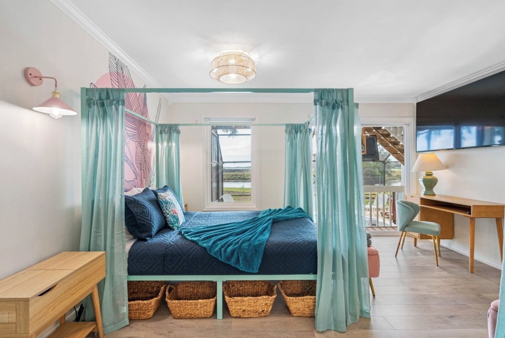 7 chambres, fer et planche à repasser, lit parapluie, Wi-Fi