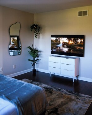 4 bedrooms, iron/ironing board, travel cot, WiFi