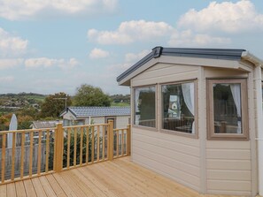 Property grounds - Avalon (Lyme Regis)