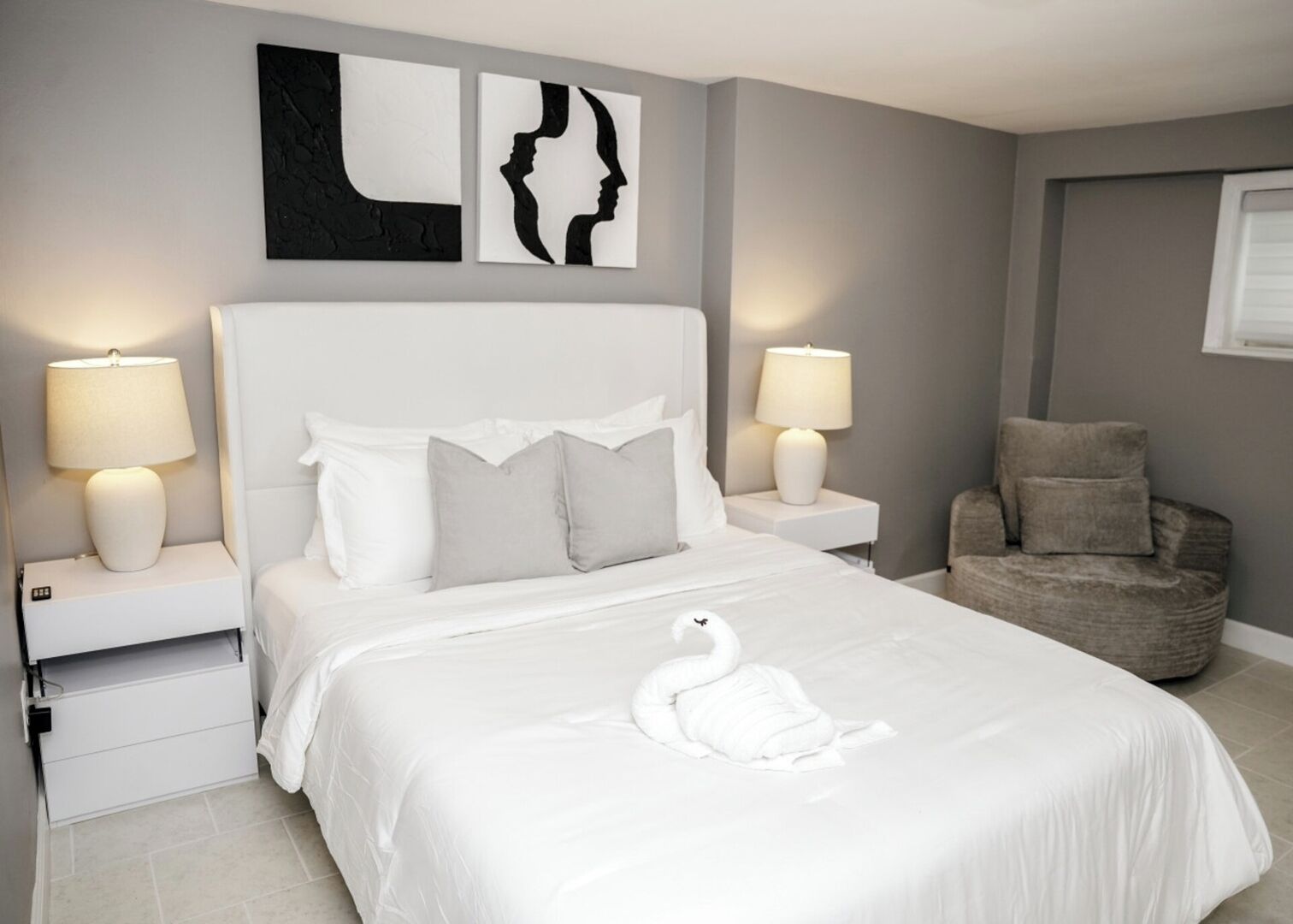 2 chambres, fer et planche à repasser, lit parapluie, Wi-Fi