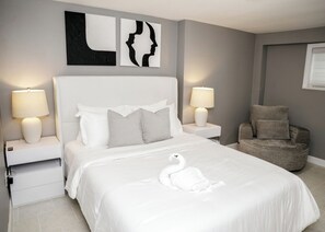 2 soverom, strykejern/-brett, reiseseng for barn og wi-fi