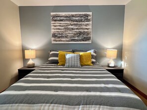 4 chambres, fer et planche à repasser, Wi-Fi gratuit, draps fournis