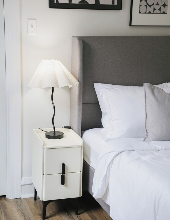 8 makuuhuonetta, silitysrauta/-lauta, vauvan matkasänky, Wi-Fi