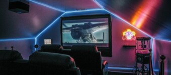 Sleeps 18 • 8BR • Game Room • Gym • Theater