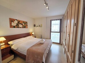 شقة بتجهيزات أساسية | تسهيلات لدخول الكراسي المتحركة