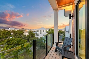Property grounds - Endless Views 30A|Deeded Beach Access|Private Pool|Golf Cart (Santa Rosa Beach)