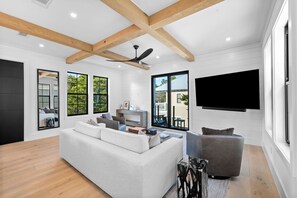 TV - Endless Views 30A|Deeded Beach Access|Private Pool|Golf Cart (Santa Rosa Beach)