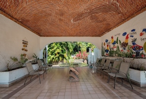 Familienhaus, Veranda, Gartenblick | Wohnbereich