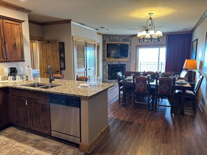 تناول الطعام