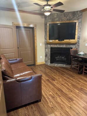 تلفزيون، مدفأة