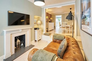 House | 3 bedrooms - Host Stay George Street Retreat (Brighton)