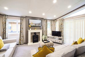 Rumah | 2 kamar tidur dan internet