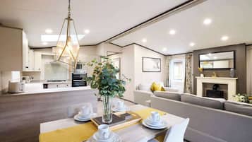 House | 2 bilik tidur, Internet