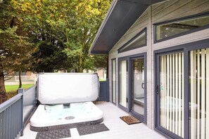 House - Host Stay Sunbird Lodge (York)