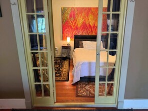 Room - Clean Funky 2br on Esplanade Ave (New Orleans)