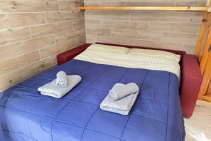 2 bedrooms