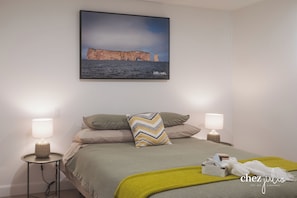 4 bedrooms, WiFi, bed sheets