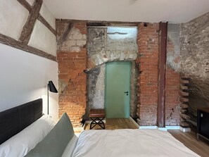 1 habitación, internet y ropa de cama 