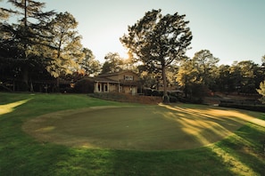 Golf - Pine Needles Lodge & Golf Club (Southern Pines)