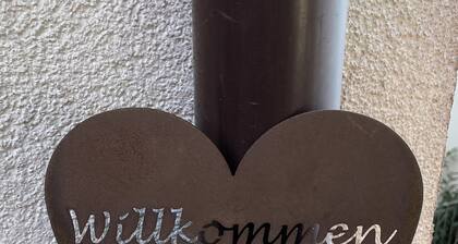 Stilvolle Auszeit im Hunsrück-Aussicht und Komfort