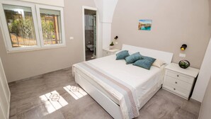 5 bedrooms, iron/ironing board, free WiFi, bed sheets - Villa Minna by Villa Plus (San Vito dei Normanni)