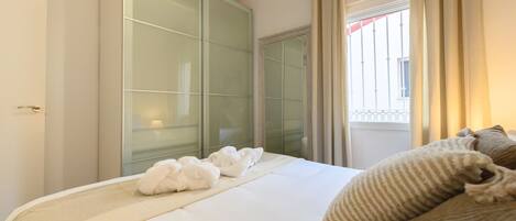 2 sovrum, strykjärn/strykbräda och gratis wi-fi