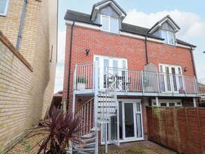 Exterior - Harbour Way (Shoreham-by-Sea)