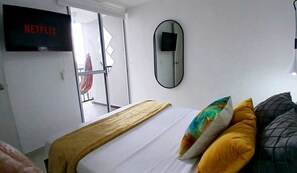 4 habitaciones, tabla de planchar con plancha y wifi gratis