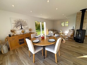 Dining - Adorable gite with air conditioning and heated swimming pool in the heart of the Périgord Noir region (Saint-André-d'Allas)