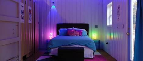 1 bedroom, free WiFi, bed sheets
