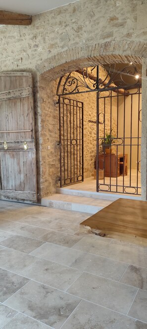 Interior - Mas des deux frères (Mornas)