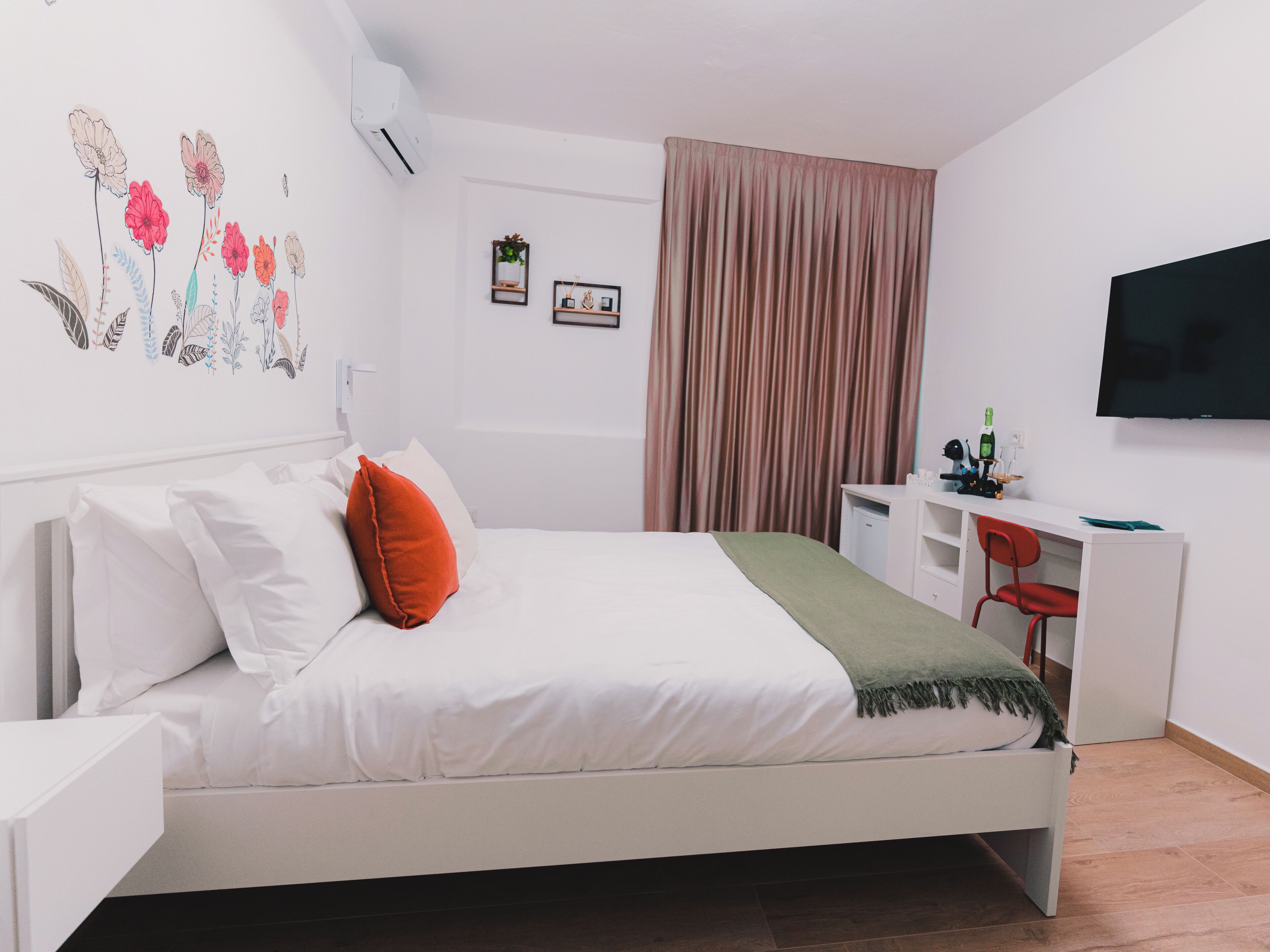 Premium bedding, down comforters, memory foam beds, minibar