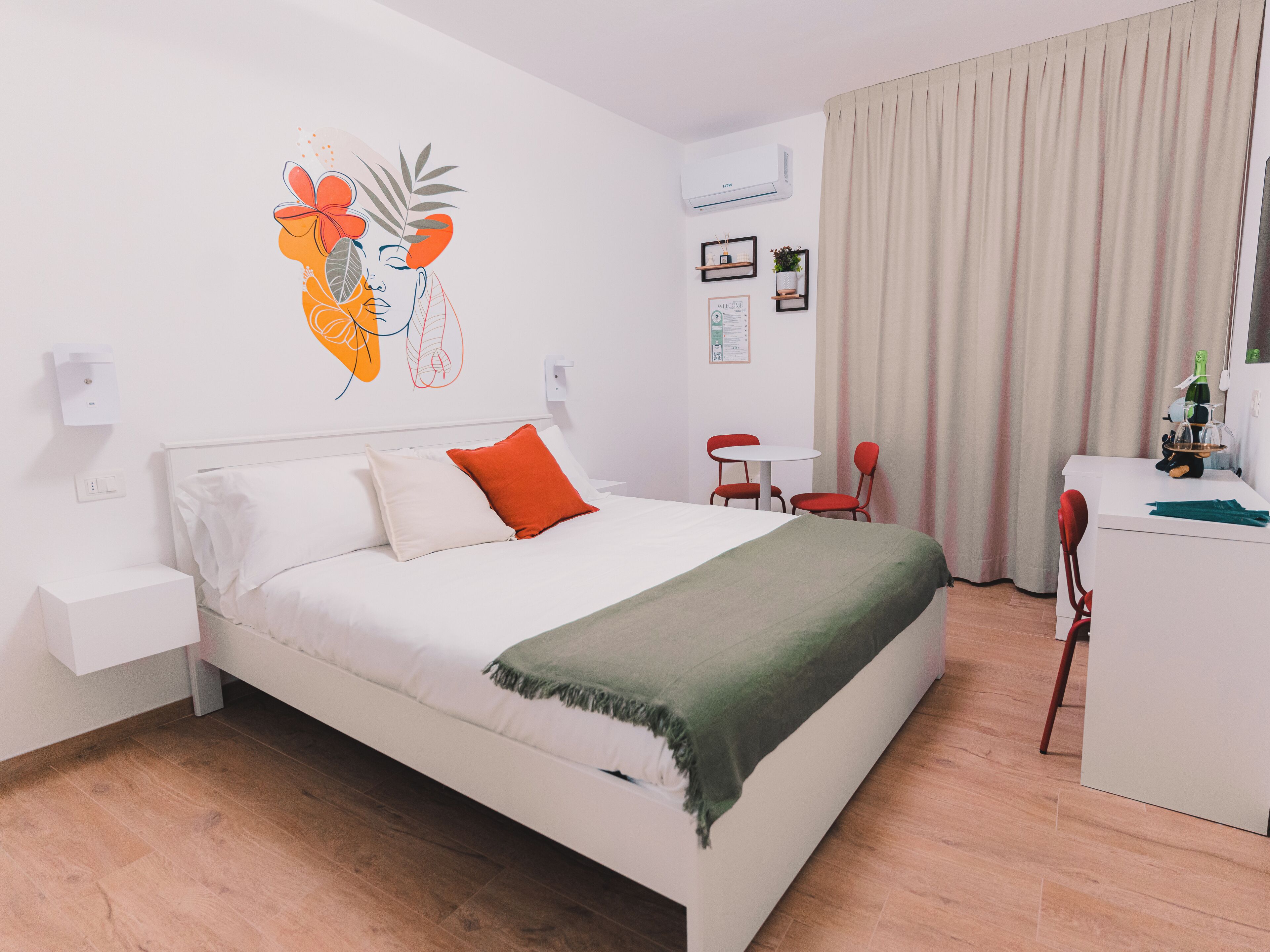 Chambre classique double | Bureau, espace de travail pour ordinateurs portables