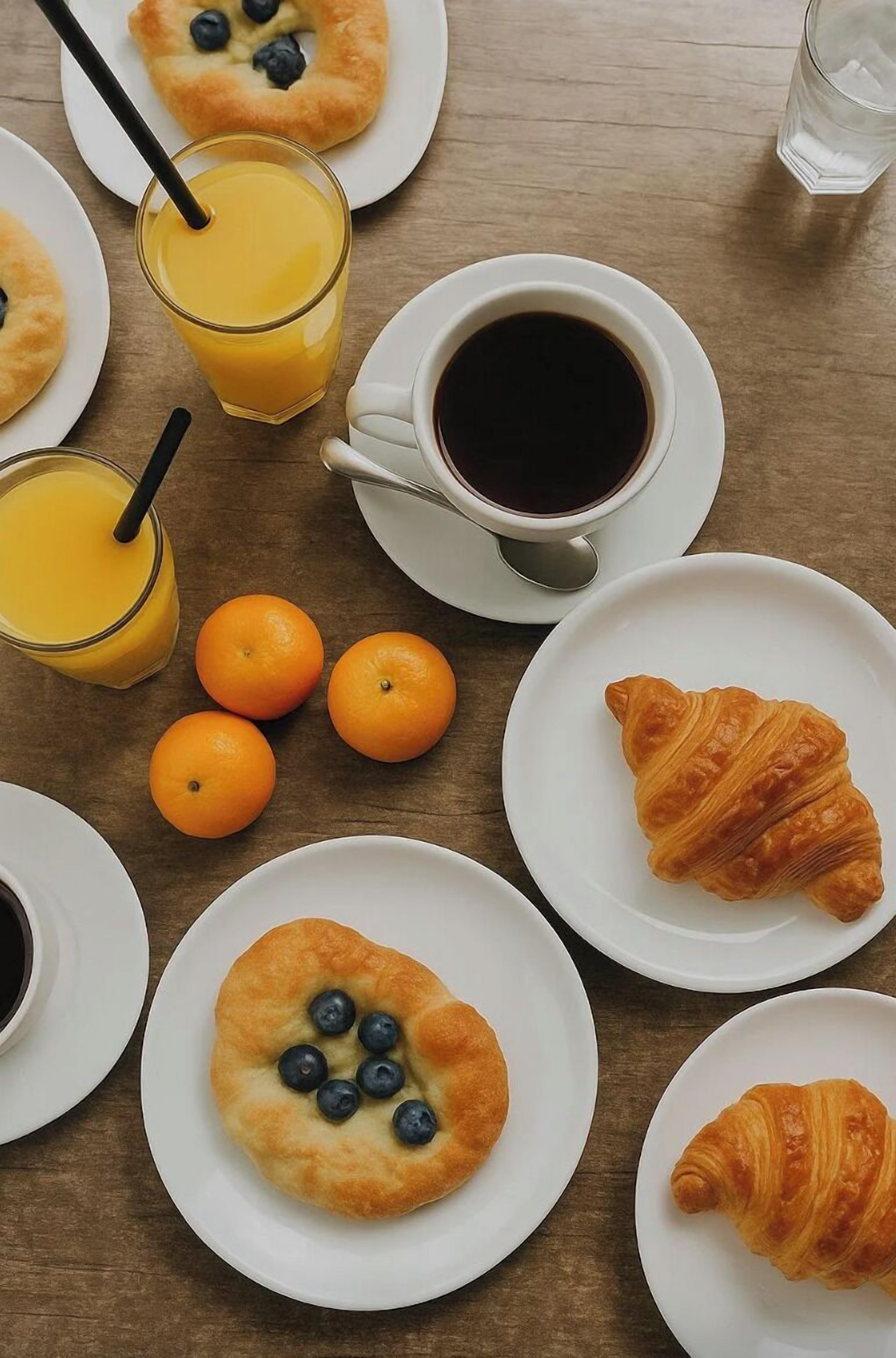 Free daily full breakfast