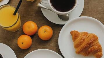 Desayuno completo incluido todos los días