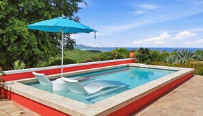 حمّام سباحة خارجي