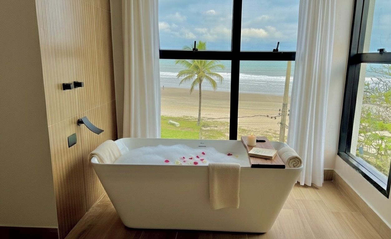 Deluxe Room, Beach View | In-room safe, free WiFi