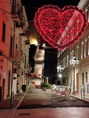 ลานระเบียง/นอกชาน