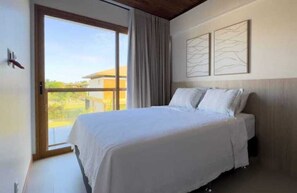 4 chambres, fer et planche à repasser, Wi-Fi, draps fournis