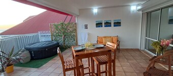 Duplex Mariposa - Sea/Soufrière view, Spa
